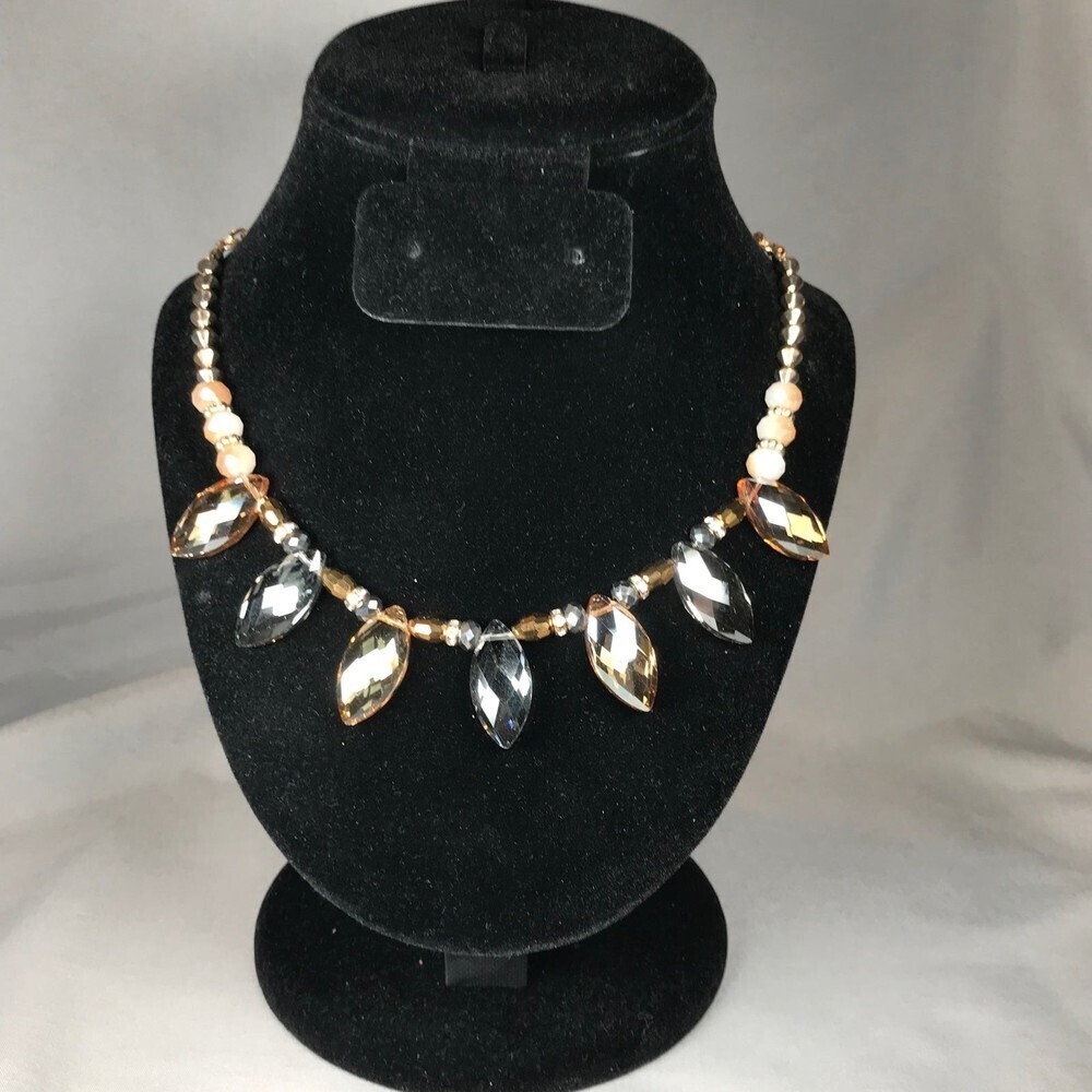 Hannah Crystal Fashion Necklace Jewelry